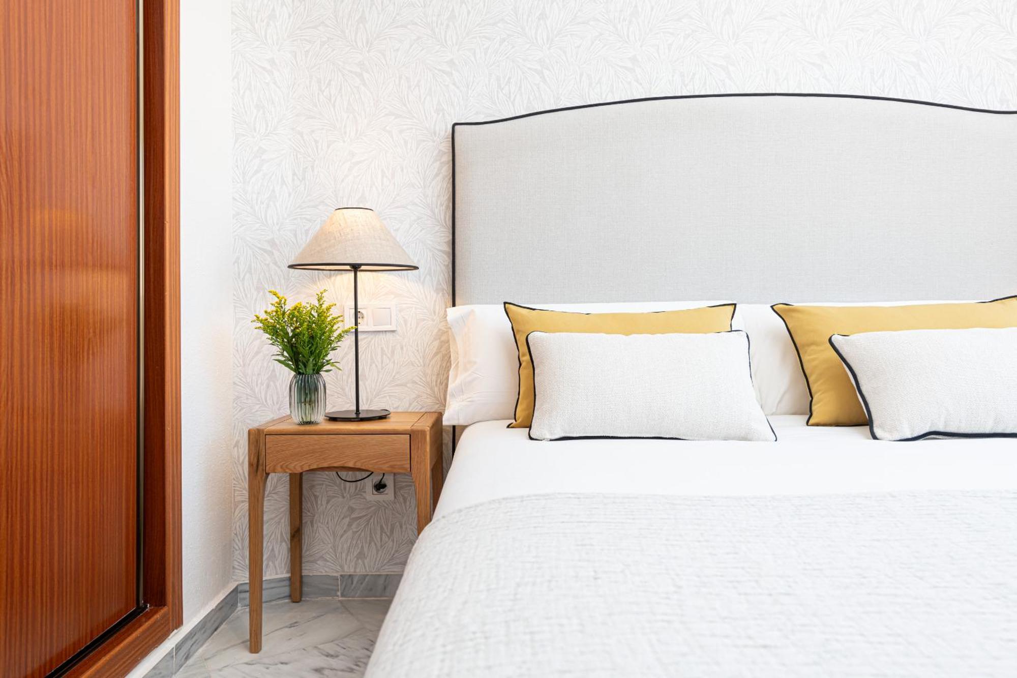 Iloftmalaga Pasillo De Atocha Apartment Luaran gambar