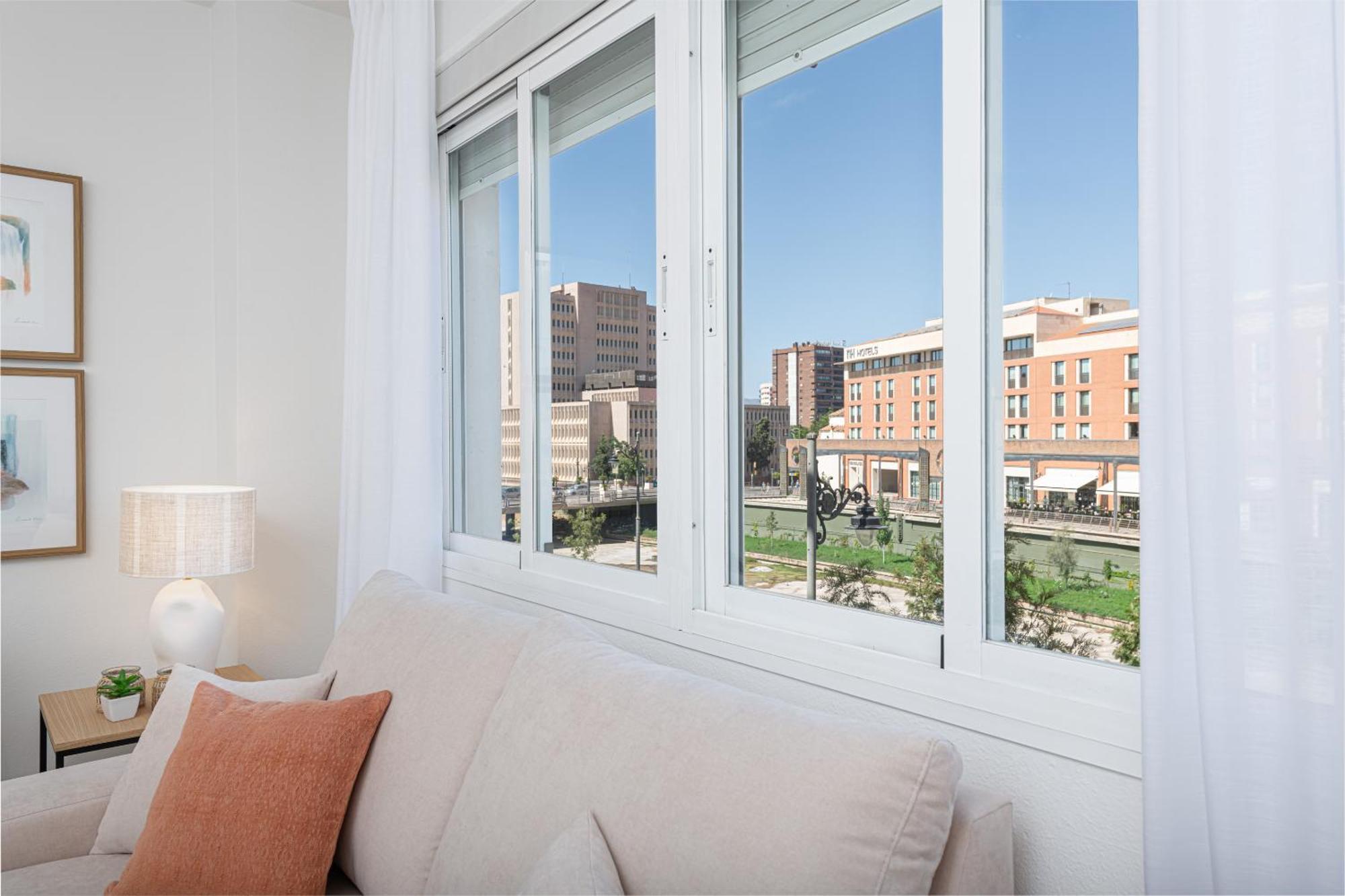 Iloftmalaga Pasillo De Atocha Apartment Luaran gambar