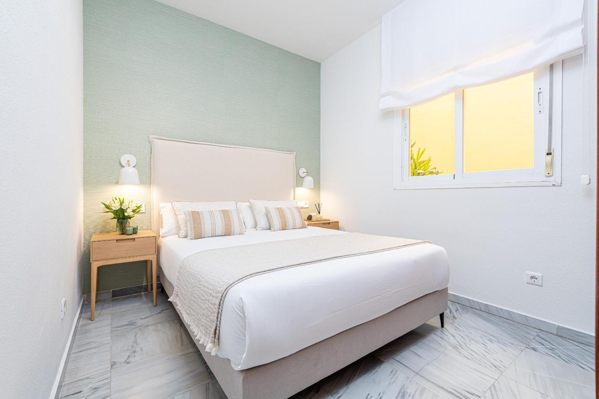 Iloftmalaga Pasillo De Atocha Apartment Luaran gambar