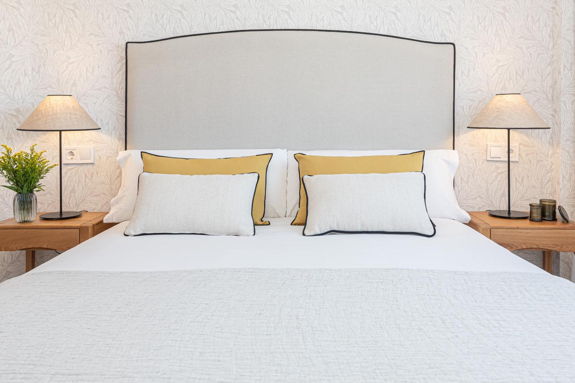 Iloftmalaga Pasillo De Atocha Apartment Luaran gambar