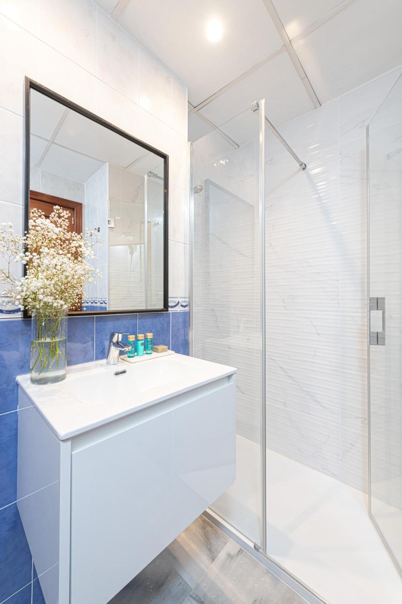 Iloftmalaga Pasillo De Atocha Apartment Luaran gambar