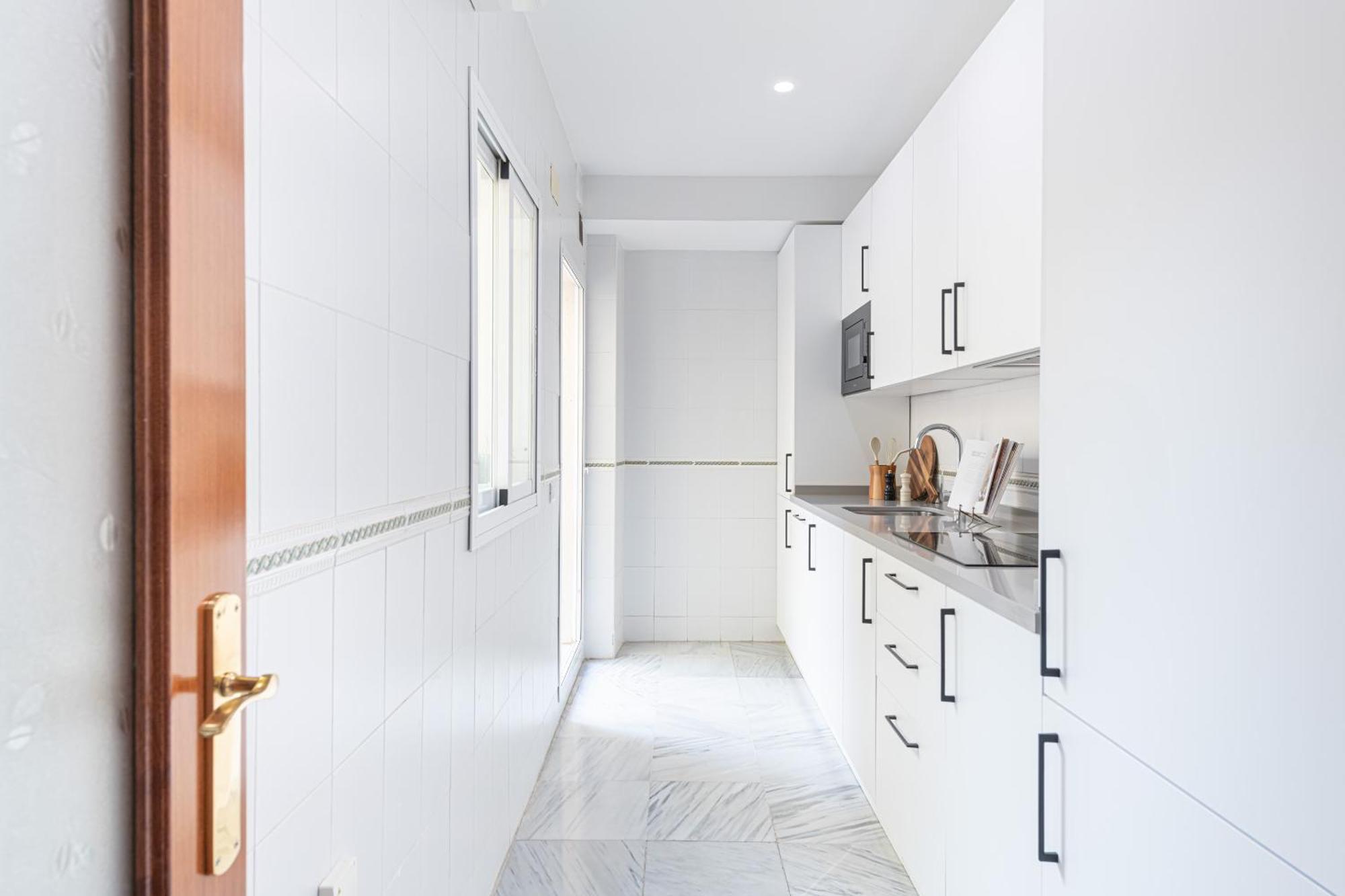 Iloftmalaga Pasillo De Atocha Apartment Luaran gambar