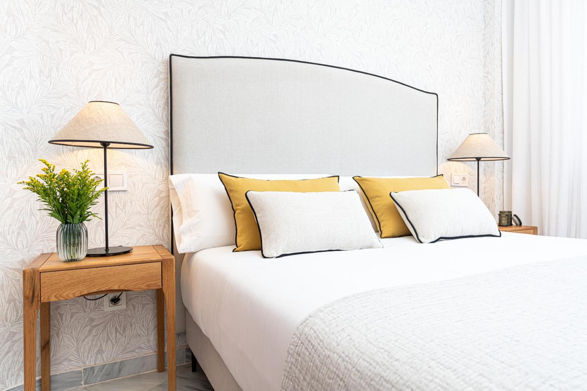 Iloftmalaga Pasillo De Atocha Apartment Luaran gambar